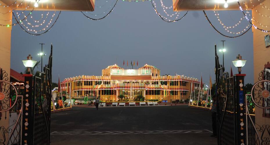 Saffrony Holiday Resort, Mehsana 4